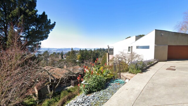 Street view of 37 Hill Road.